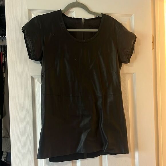 Black Leather Muubaa Short Sleeve Shirt - Back Zipper - Like New  - Size 6 - Picture 1 of 5